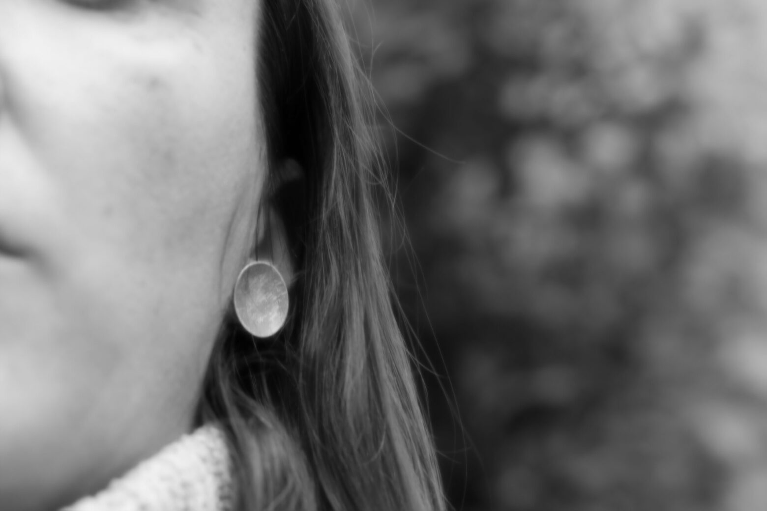 Boucles d'oreilles ronde en argent massif clous