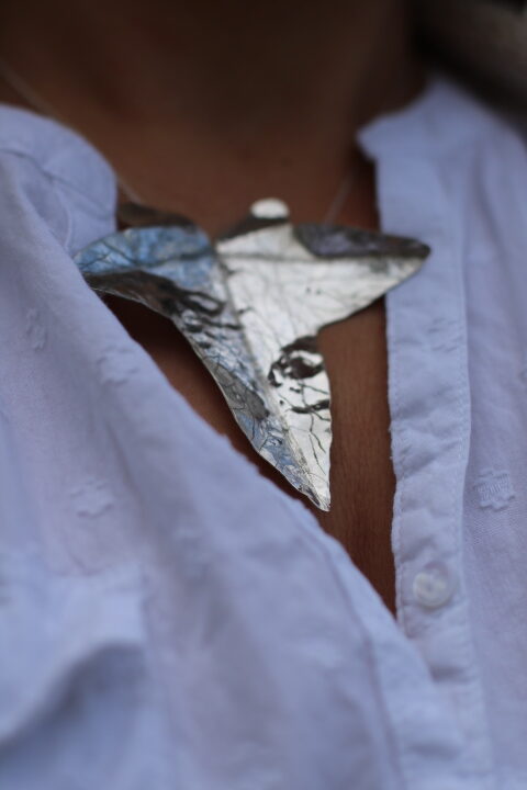 collier feuille en argent massif