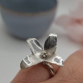 bague fleur de daphné